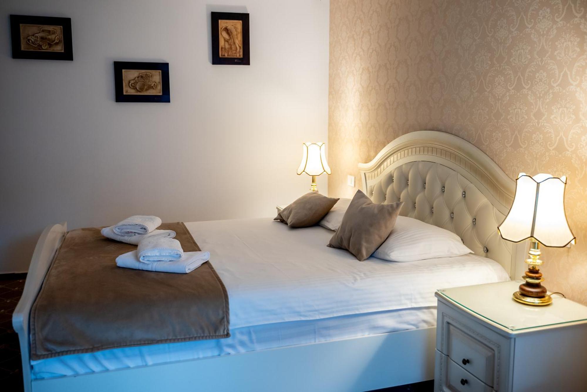 Carpentiere Arena Hotel Rasinari Ngoại thất bức ảnh