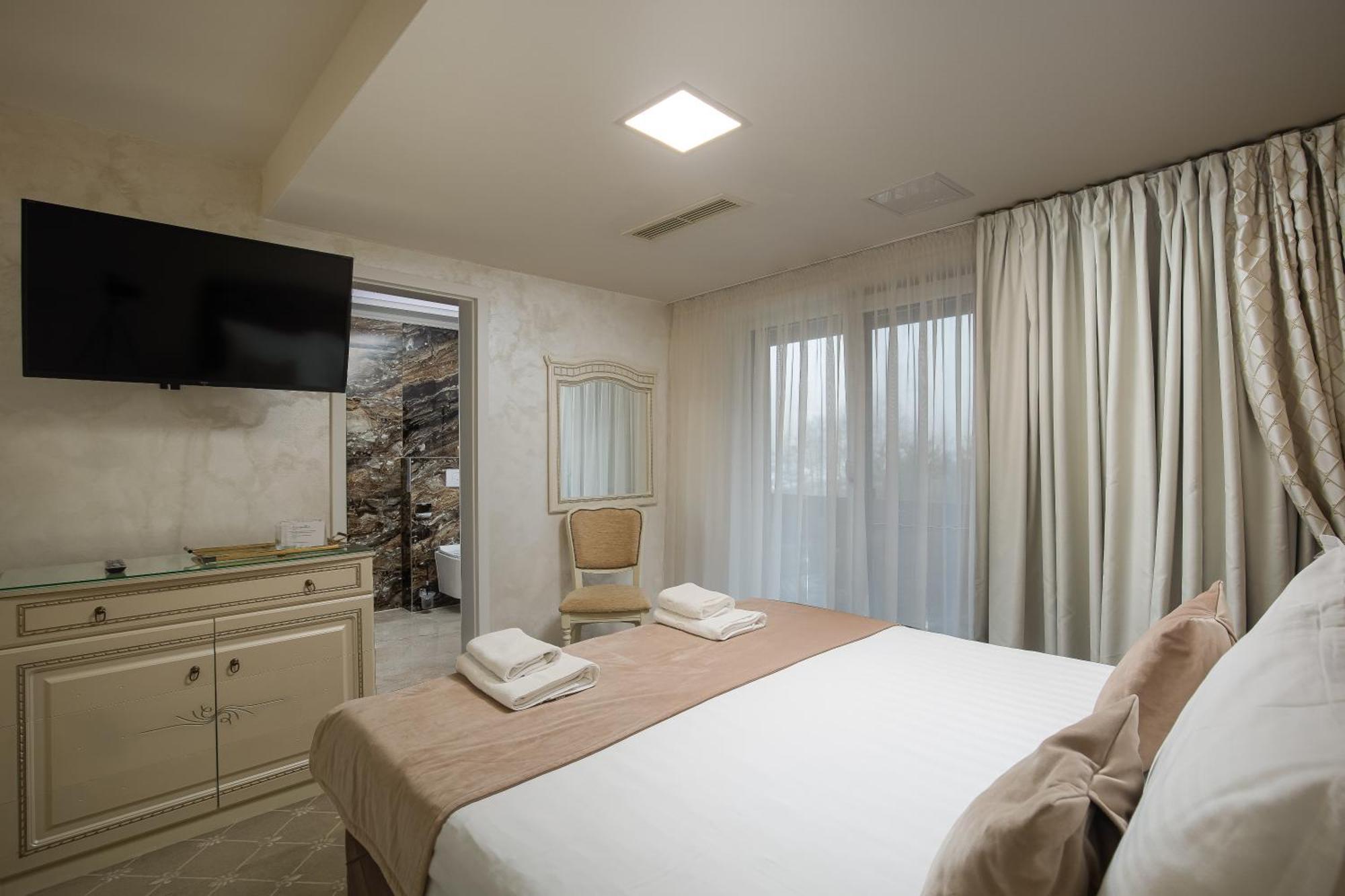Carpentiere Arena Hotel Rasinari Ngoại thất bức ảnh