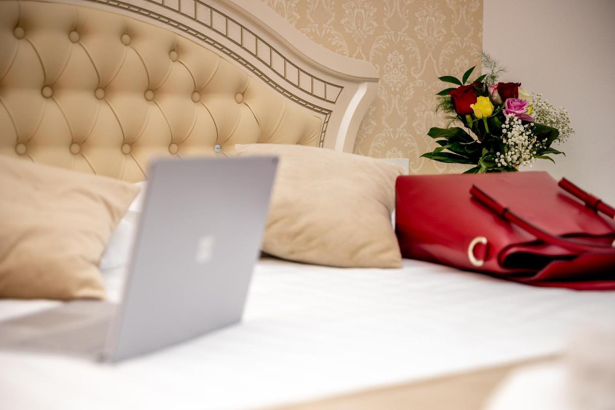 Carpentiere Arena Hotel Rasinari Ngoại thất bức ảnh